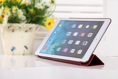 工厂直销 IPAD AIR三折超薄疯马纹保护套，数码保护新选择